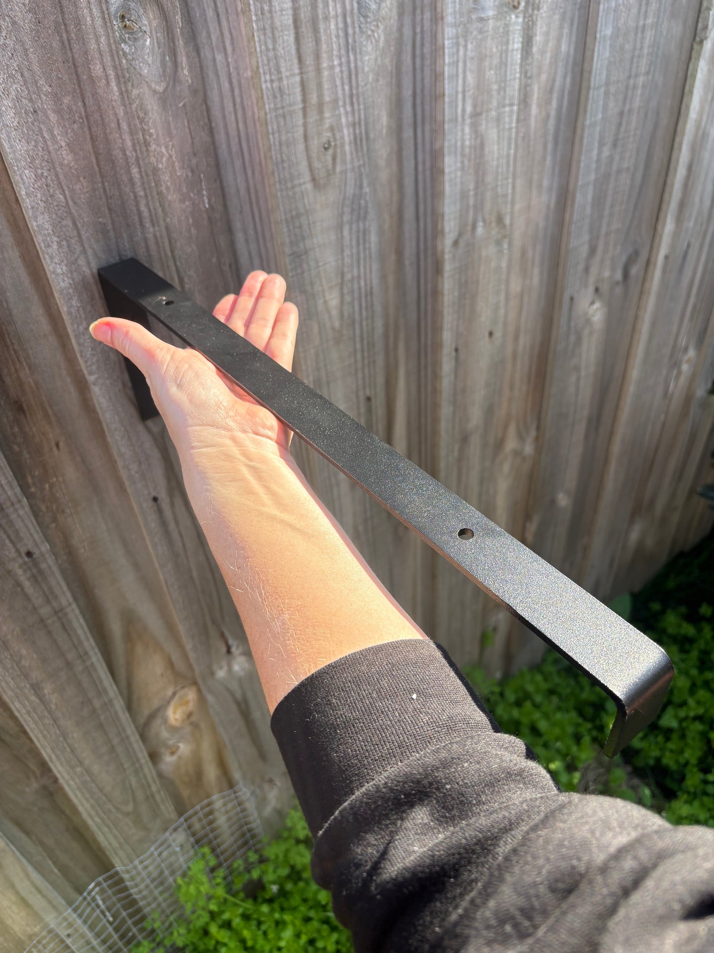 J-Brackets (Steel, powder-coated)