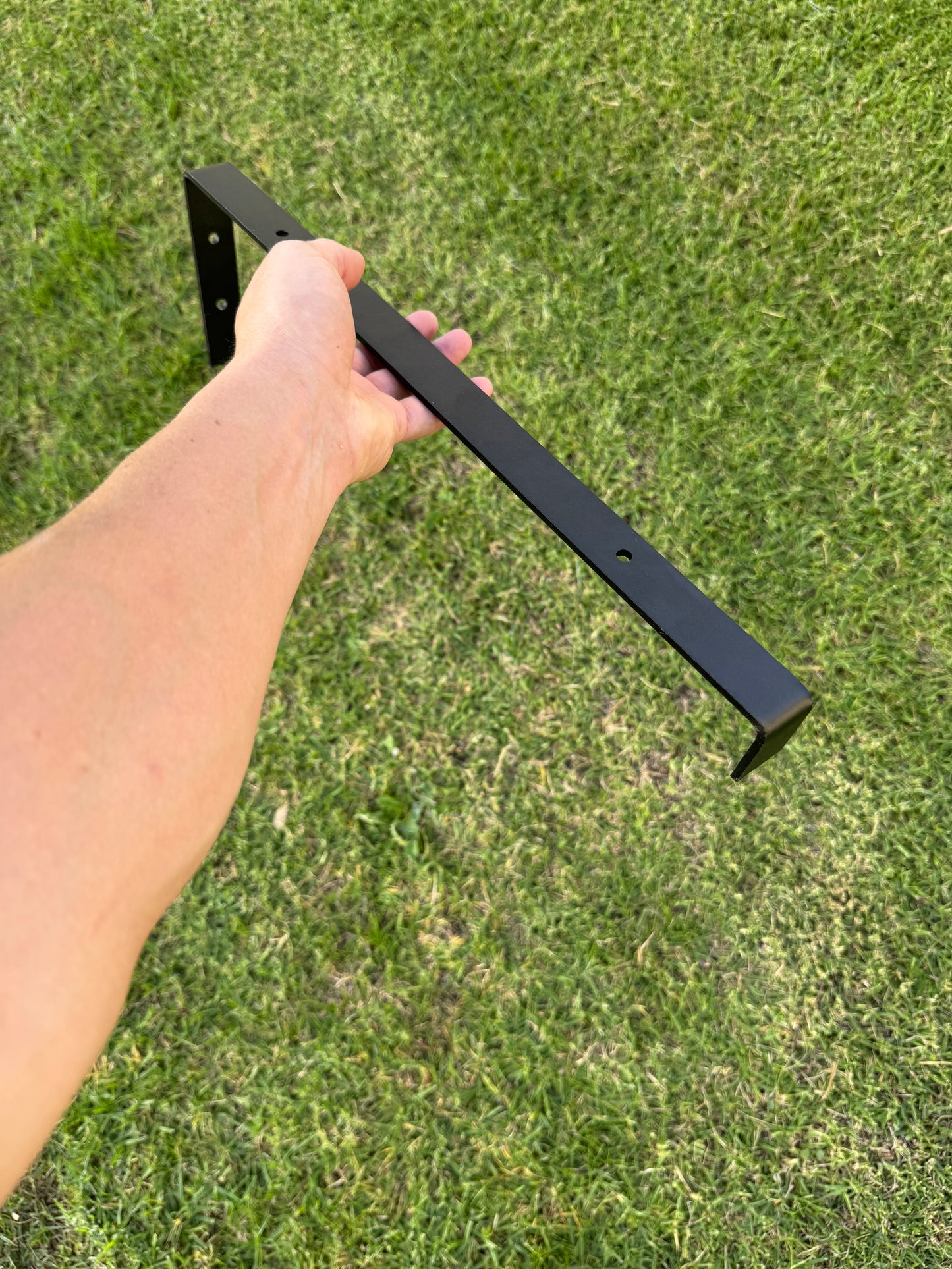 J-Brackets (Steel, powder-coated)